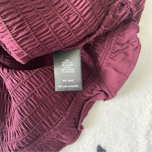 Torrid Smocked Puff Sleeve Crop Top Size 2 - Picture 5 of 5